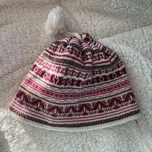 Soft + warm lined beanie,  EUC!